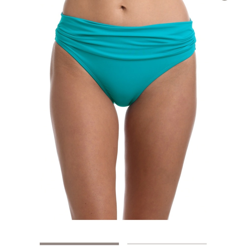 La Blanca island goddess shirred band hipster bottom. Size 8. Turquoise